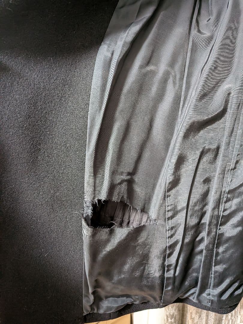 【Vivienne Westwood man】ヒストリカルコート　※破れあり