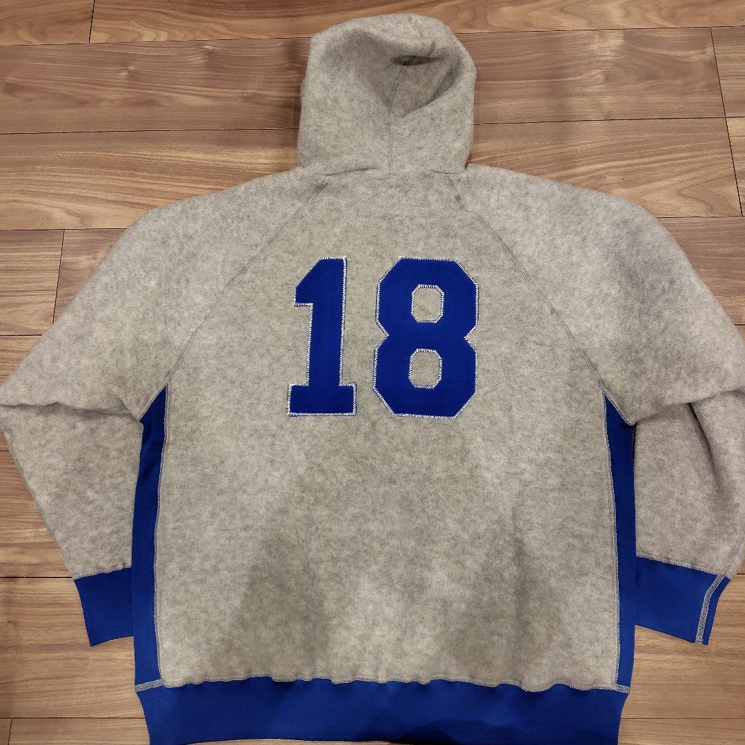 D*y様 【新品】CAPTAINSANTA パーカー