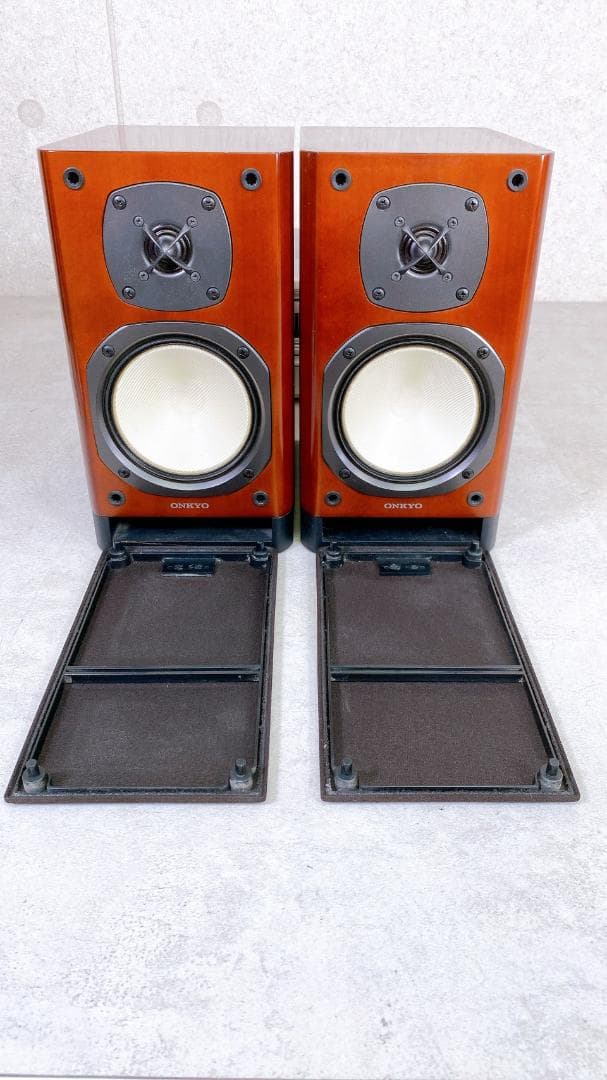 ONKYO X-N9FX CD/MDコンポ スピーカー付 リモコン付