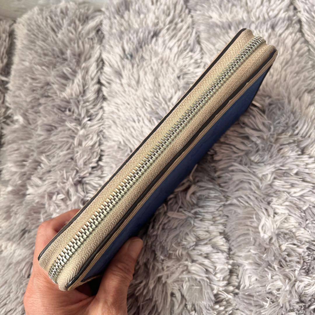 GUCCI✨オフザグリッド　長財布　ラウンドファスナー　ナイロン　ブルー