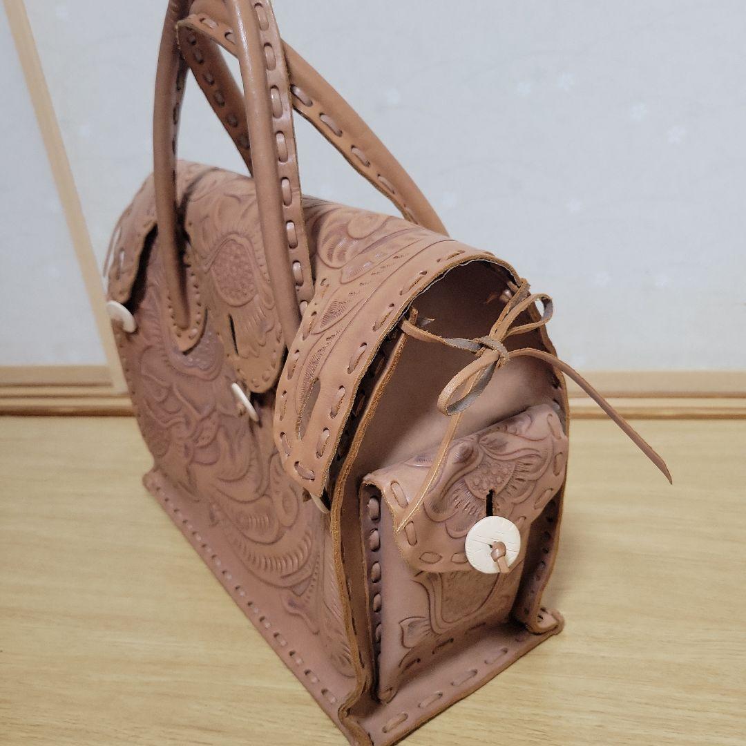 グレースコンチネンタル　カービングバッグ　M