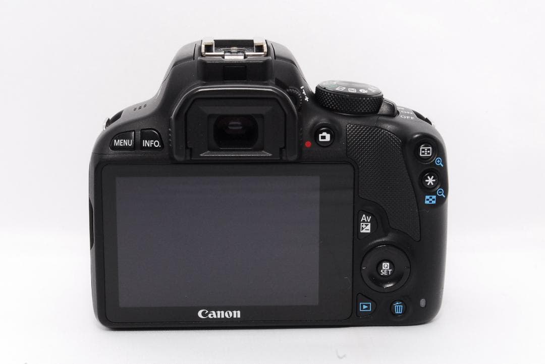 ✨使用回数少な目 人気機種✨Canon EOS Kiss X7ダブルレンズセット