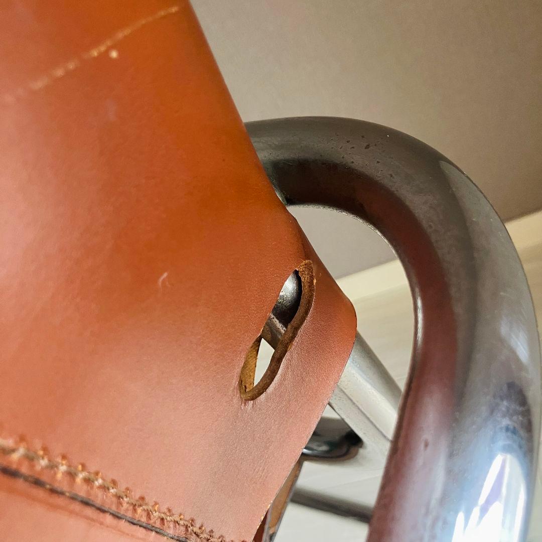 マルトスタム S34 カンティレバーチェア モビリア取り扱い 梱包発送たのめる便