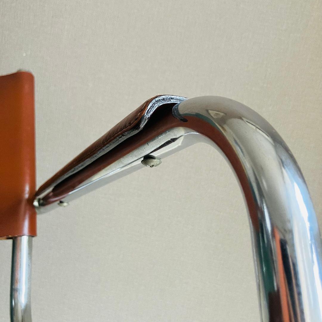 マルトスタム S34 カンティレバーチェア モビリア取り扱い 梱包発送たのめる便