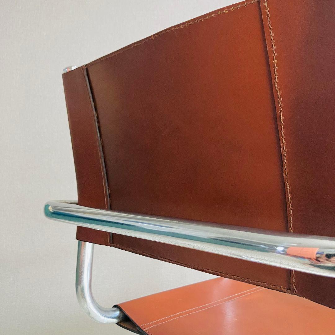 マルトスタム S34 カンティレバーチェア モビリア取り扱い 梱包発送たのめる便