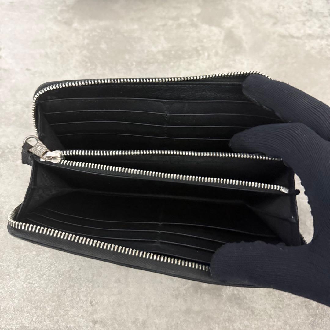 BALENCIAGA ブラックレザー 長財布 メタルファスナー