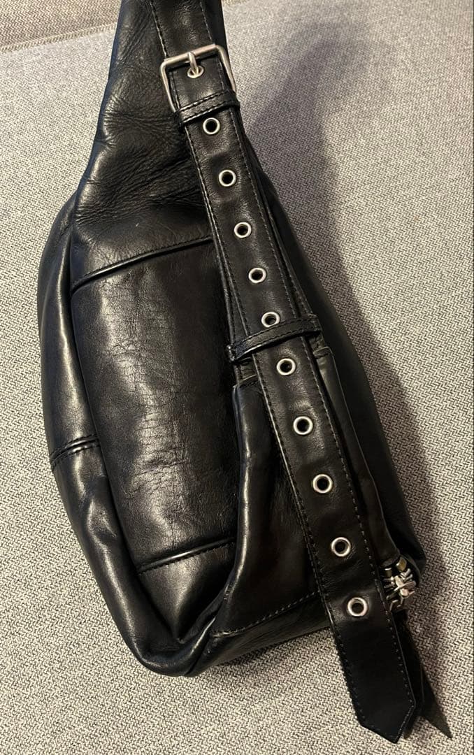 SCHOTT PADDED BODY BAGボディバッグ