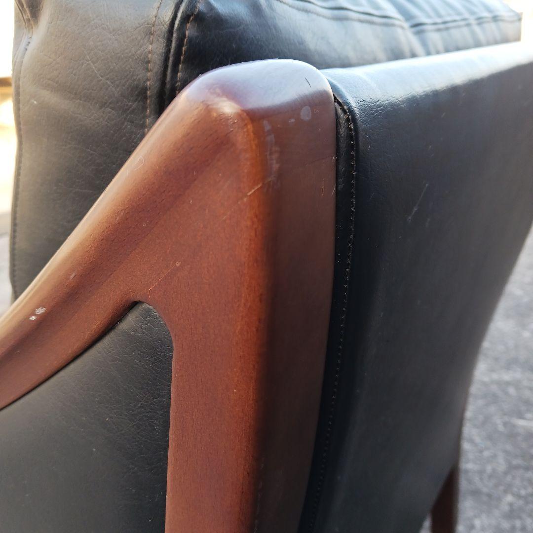 富士ファニチア　一人掛けソファー　①