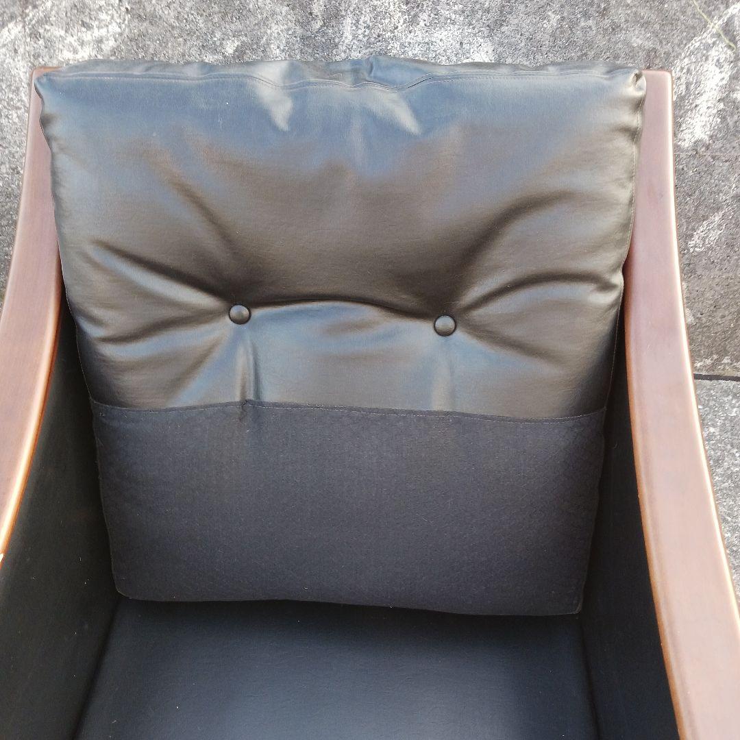 富士ファニチア　一人掛けソファー　①