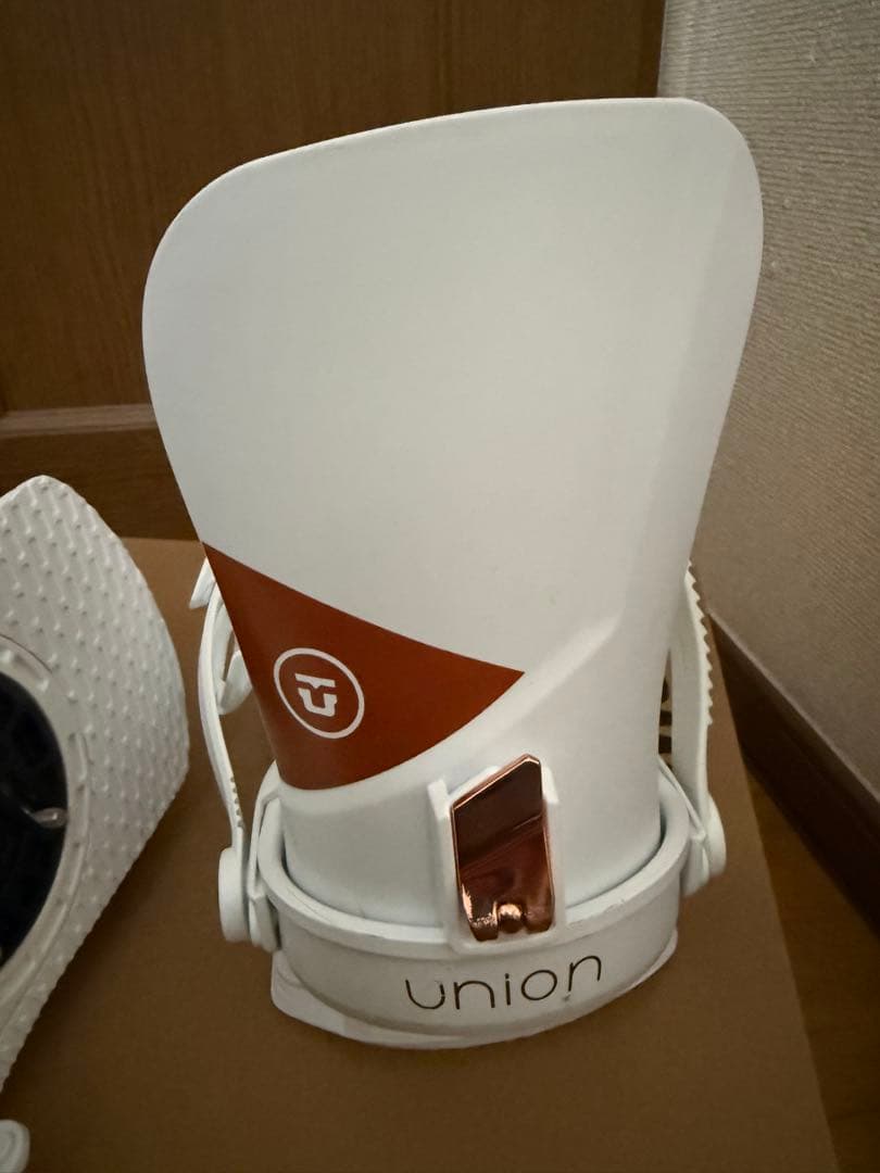 Union Juliet ホワイト ビンディング