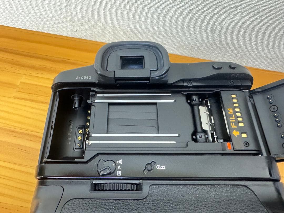 Canonキャノン EOS-1N HS フィルムカメラボディ　動作品