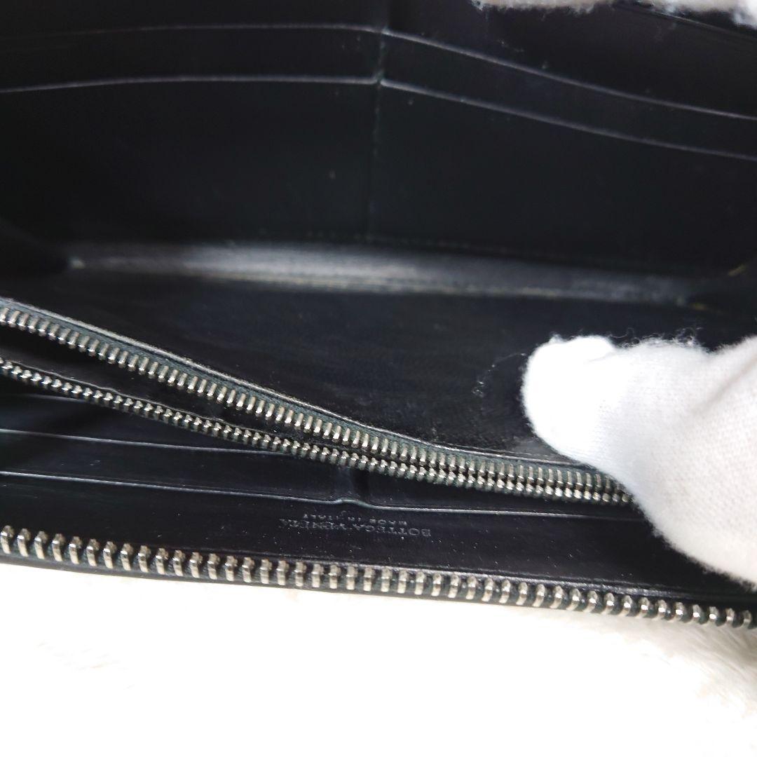 BOTTEGA VENETA イントレチャート 長財布 ラウンドジップ ブラック