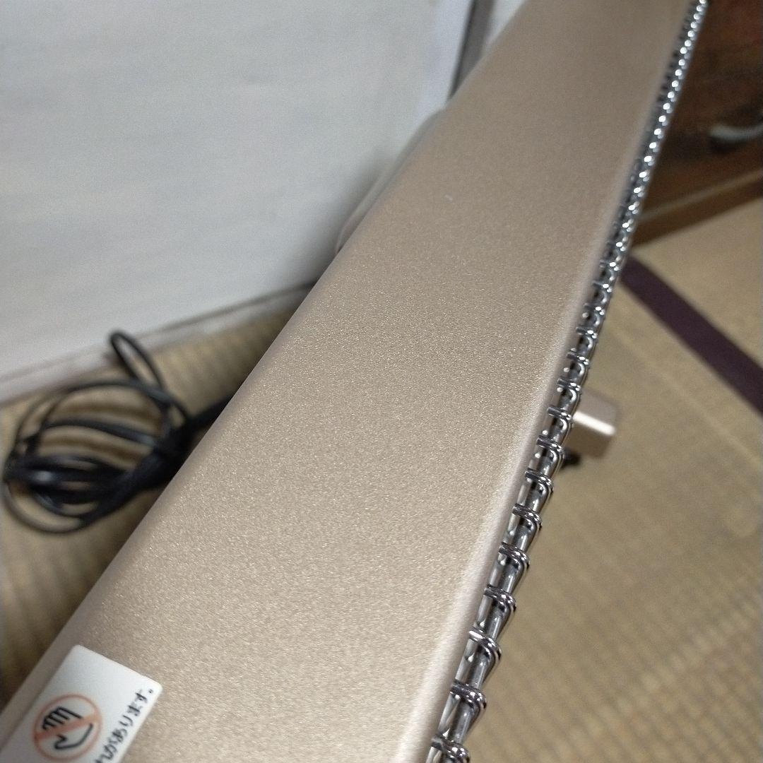 【送料込み!!】サンルミエキュート　E800LS　電気ヒーター　ベージュ