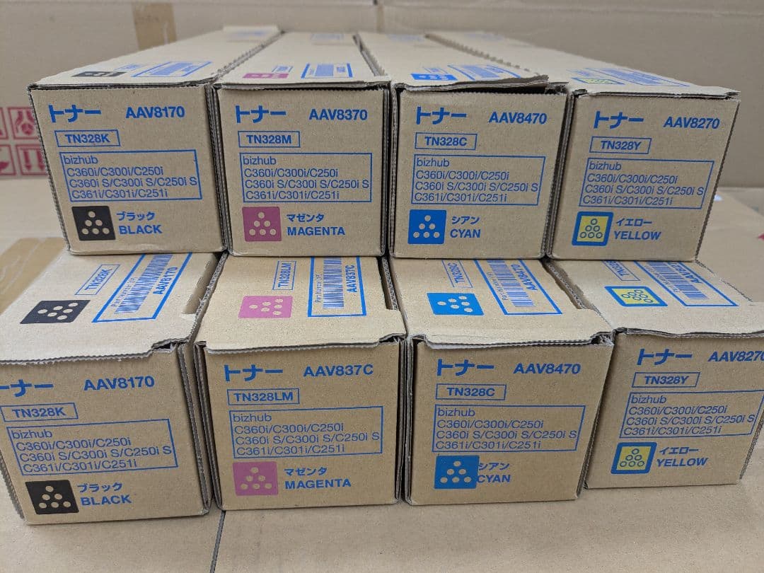 未使用 コニカミノルタトナーカートリッジ TN328K/C/M/Y各2本