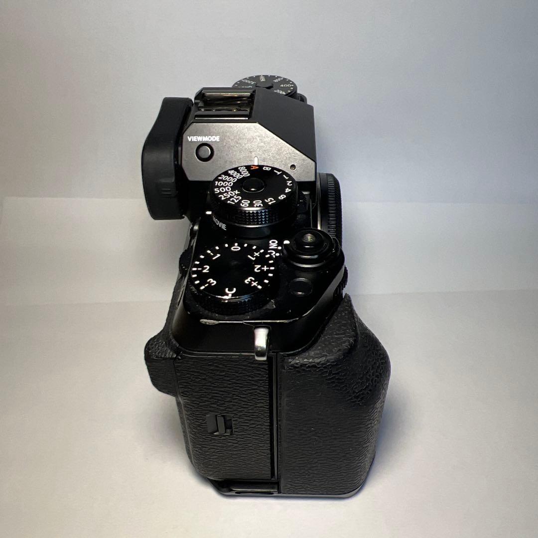 Fujifilm X-T5 SmallRigハンドグリップ付き