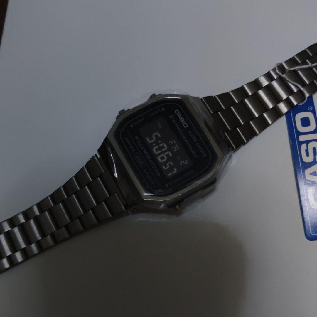 【新品未使用】カシオメタルバンド ガンメタ A168WGG-1B　海外モデル