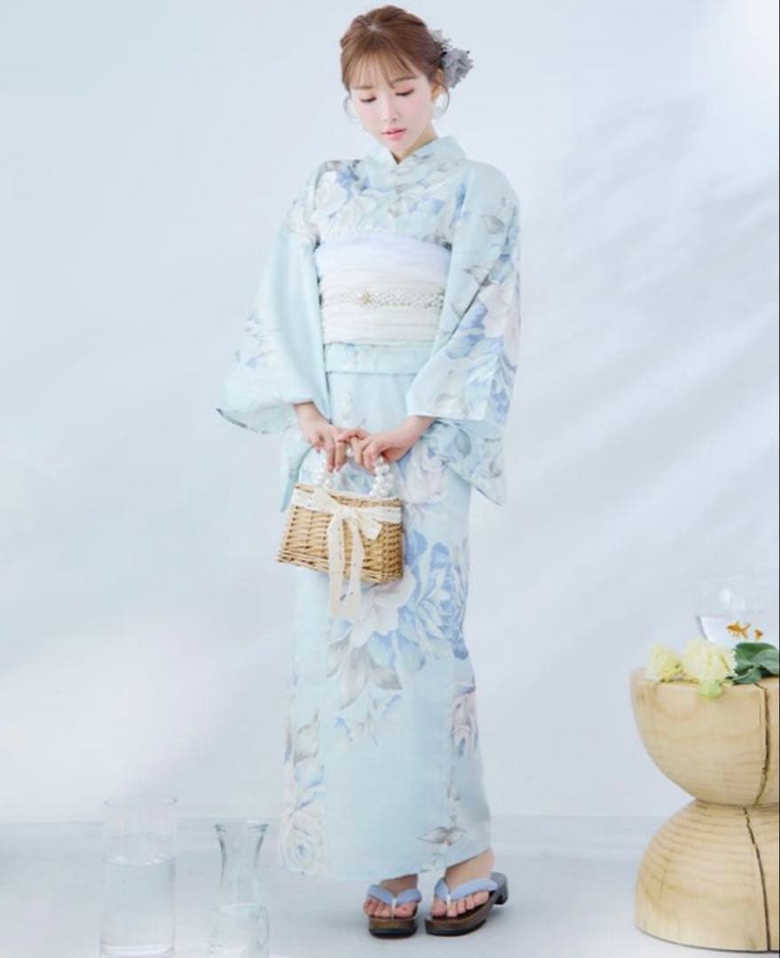 8/6発送可能です