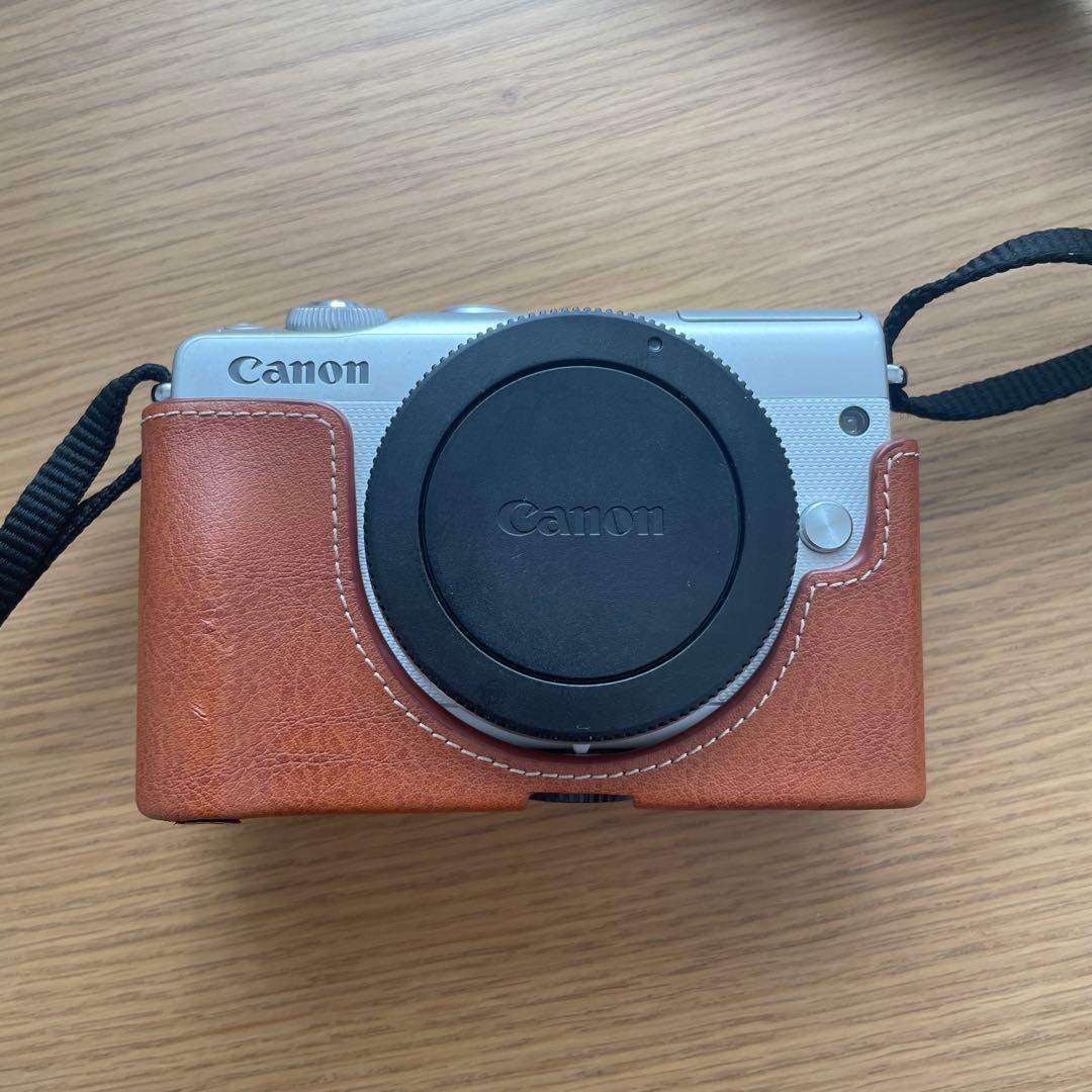 Canon EOS M100 ダブルレンズセット