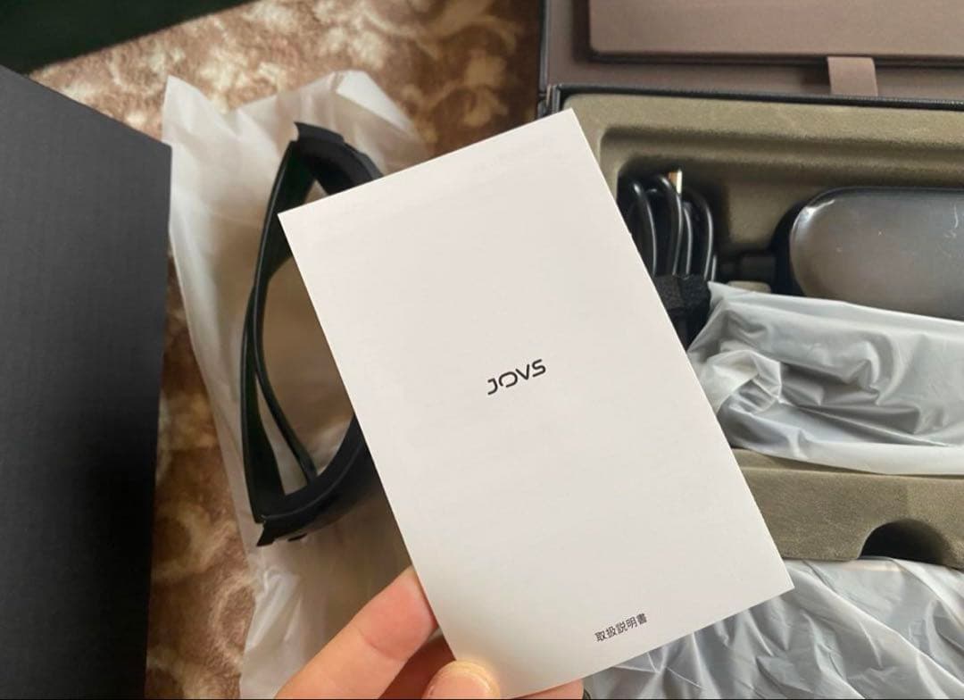 家庭用の光美顔器　JOVS Blacken(ジョブズ ブラッケン)