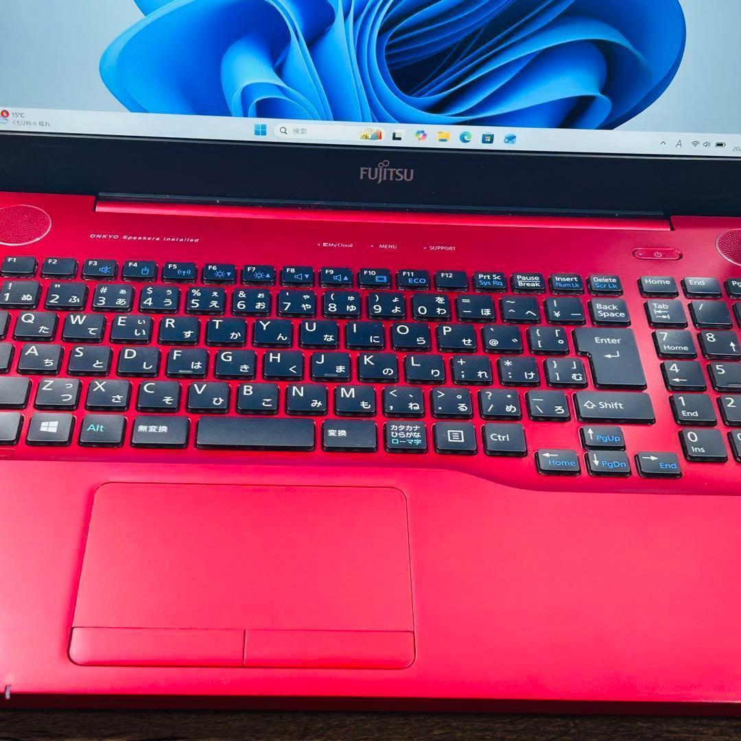 高速SSD512GB/16GB/corei7 富士通ノートパソコン 動画画像編集