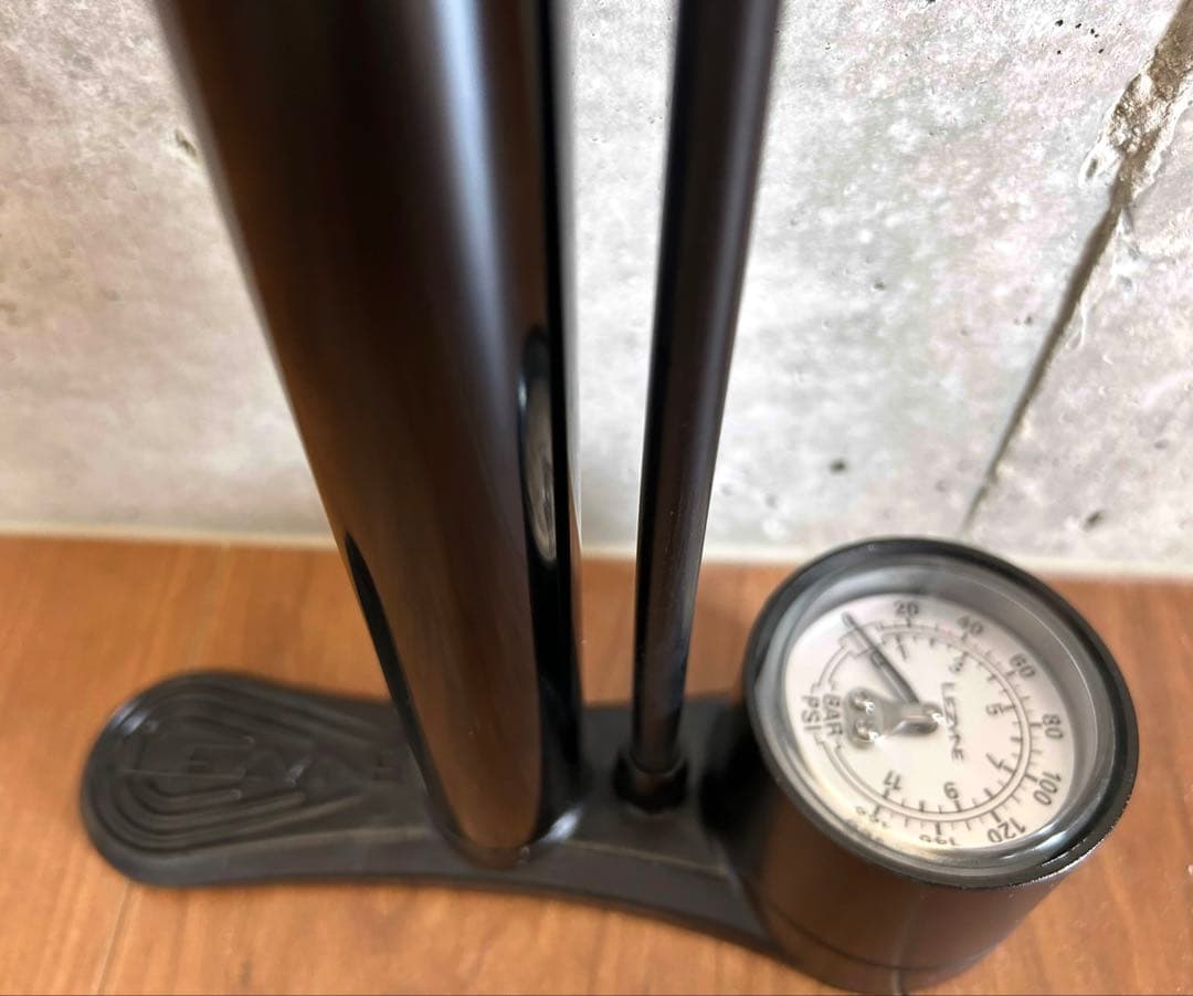 LEZYNE TRAVEL FLOOR DRIVE フロアポンプ