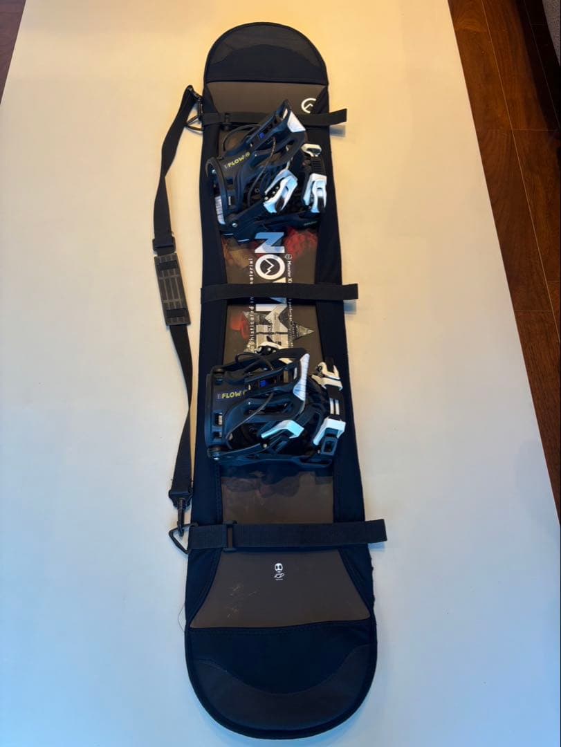 NOVMBR （ノベンバー）KD 125 FLOW（フロウ）キッズ スノーボード