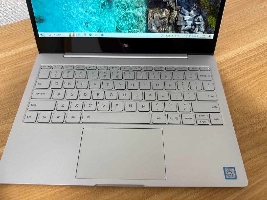 Windowsノート本体 Xiaomi Mi TM1607 m3-7Y30/4GB/128GB