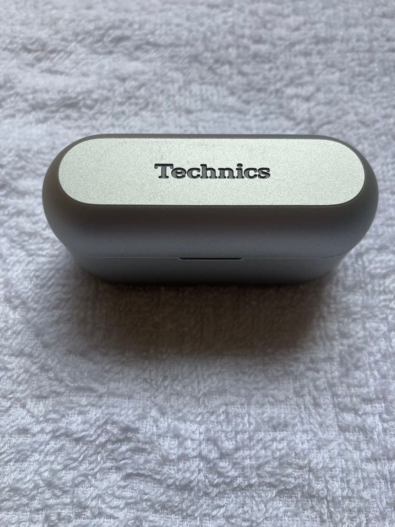 美品Technics AZ60M2 ワイヤレスイヤホンシリコンケース付き