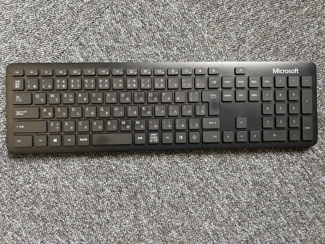 Surface Pro7（16GB）+キーボードとタッチペン