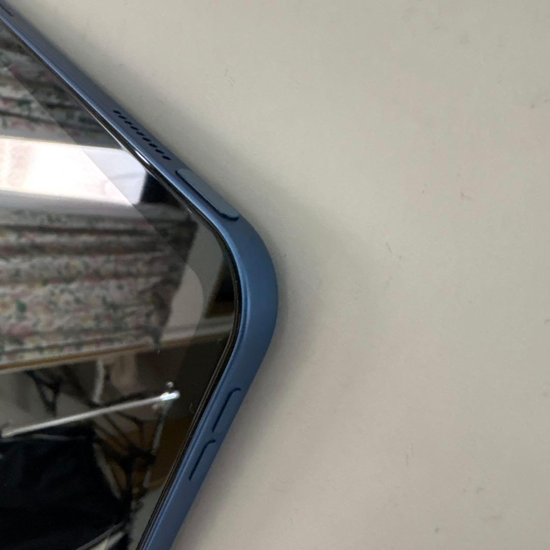 し*う様 【美品】iPad A16本体（11世代）+ケース