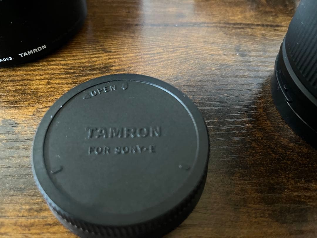 「美品」tamron タムロンDIⅢ VXD G2 28-75mm sony E