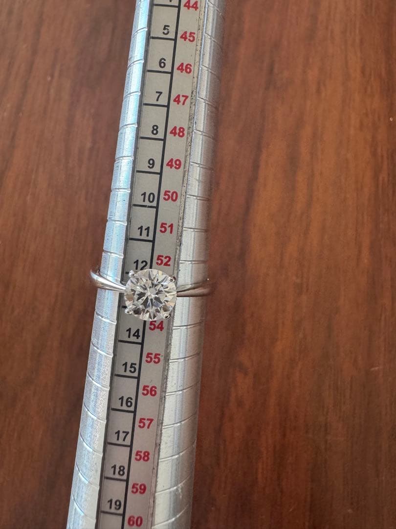 新品未使用 Au750 18K 1ct大粒リング 鑑定書なし