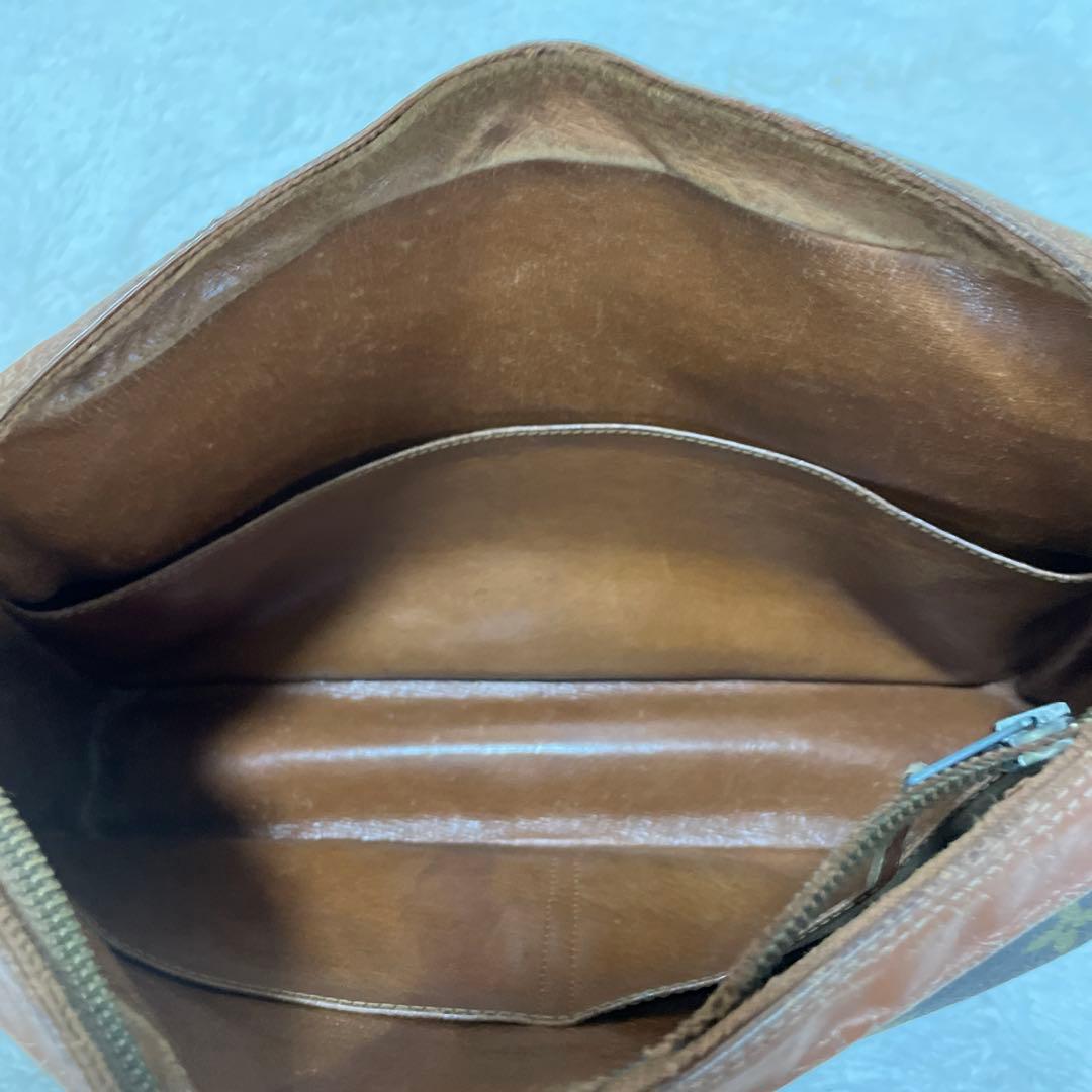 LOUIS VUITTON サックバンドリエール ショルダーバッグ モノグラム