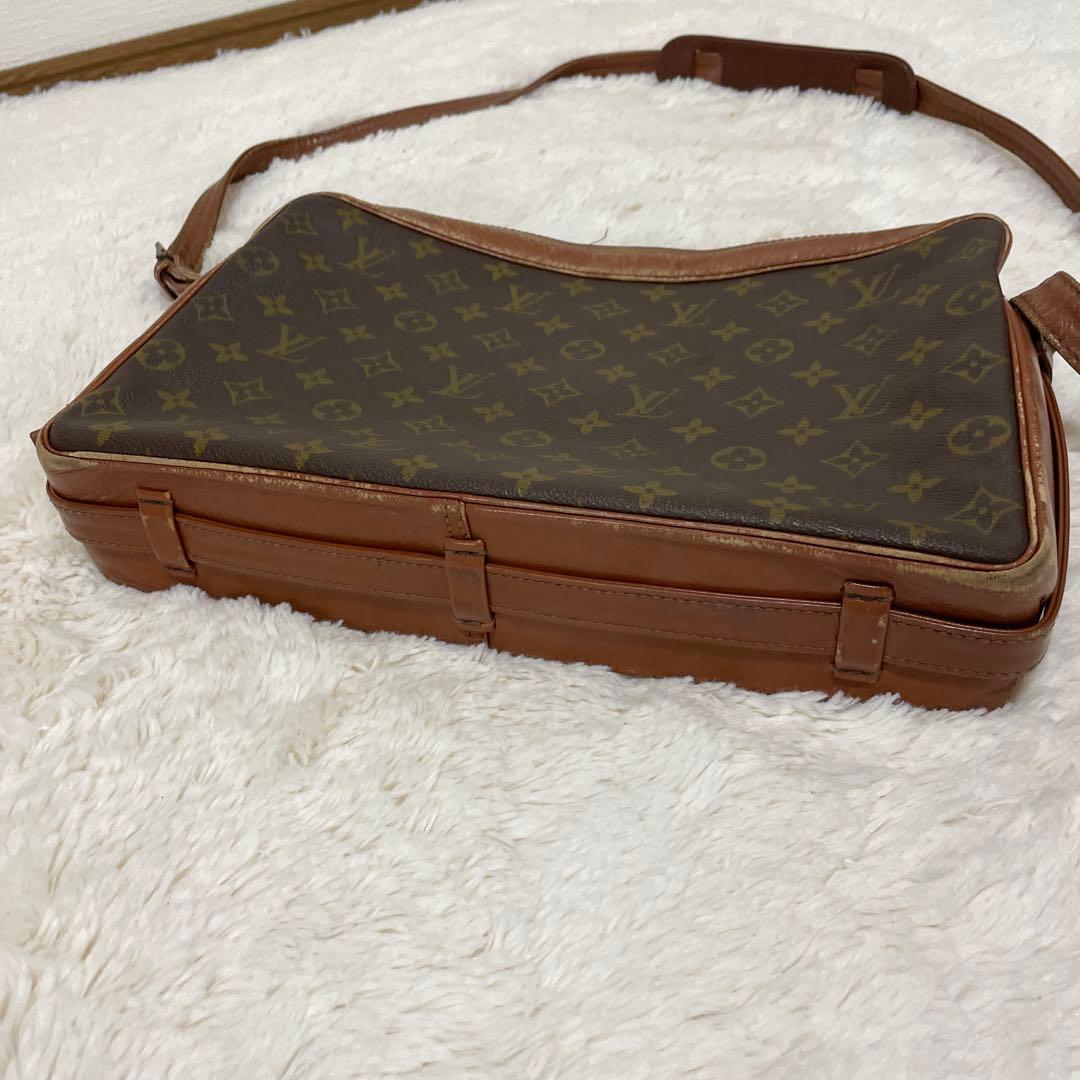LOUIS VUITTON サックバンドリエール ショルダーバッグ モノグラム