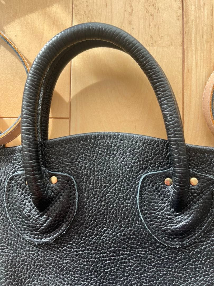 YOUNG ＆OLSEN ヤングアンドオルセン プチレザーショルダーバッグ 黒