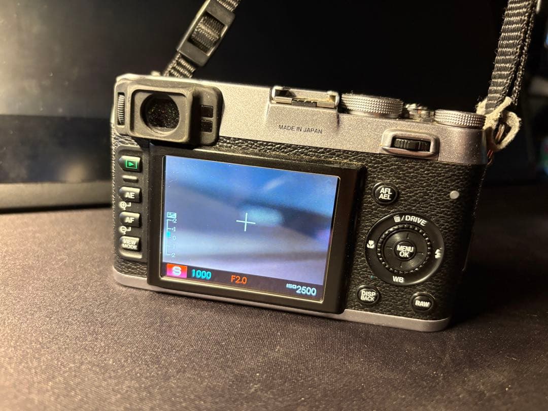 Fujifilm X100 フィルムカメラ