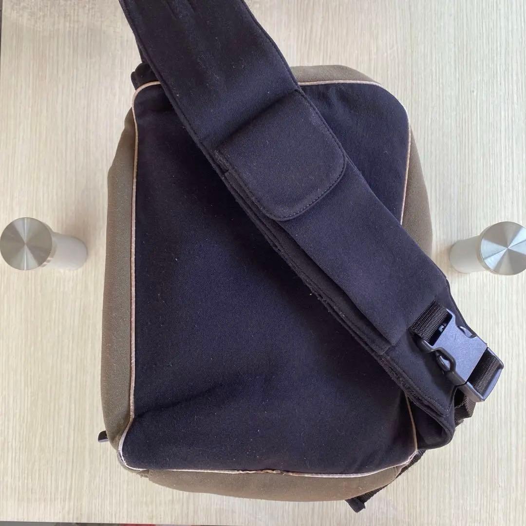 MIU MIU ボディバッグ