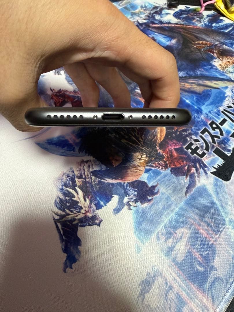 iPhone8本体64GBバッテリー容量96%