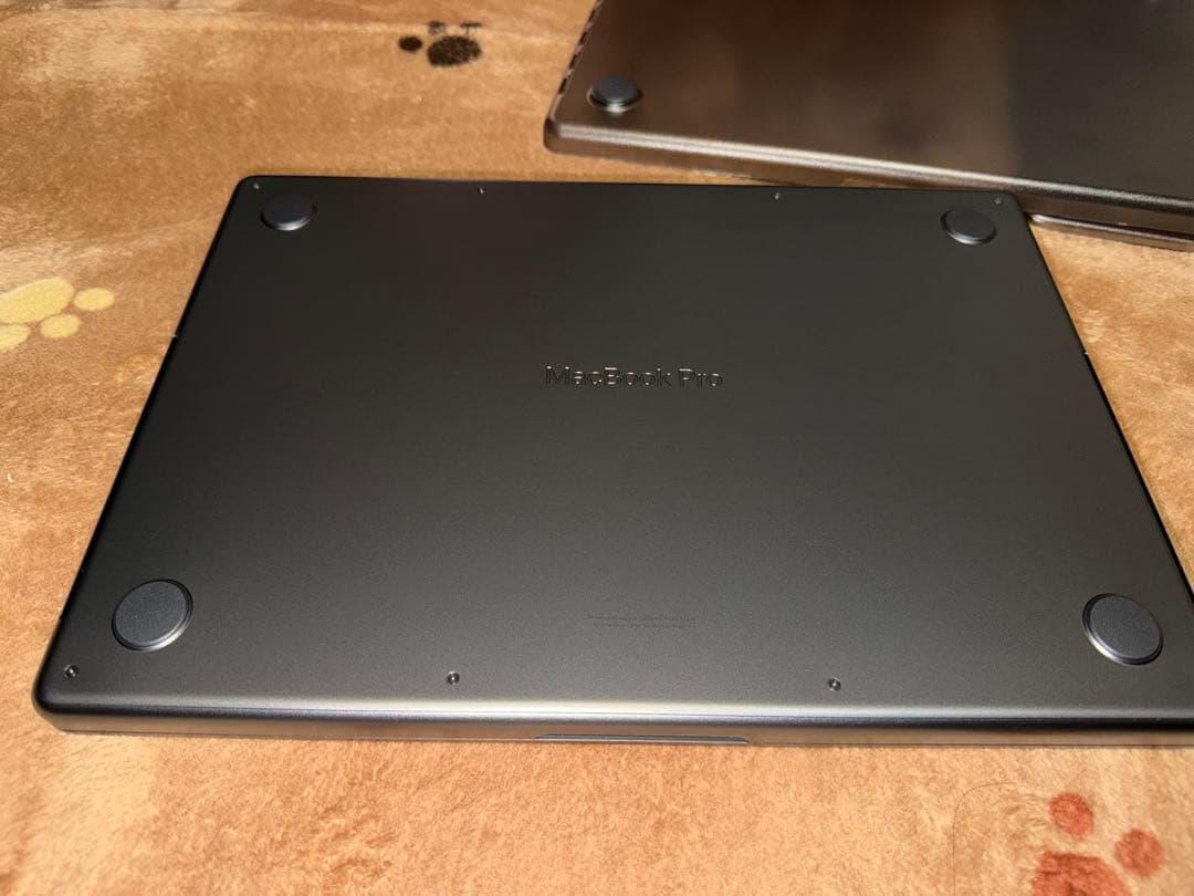 Apple 14インチMacBook Pro M5 16GB 512GB