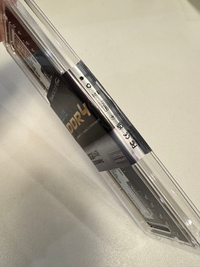 【新品】DDR4 メモリ 32GB(16GB×2)