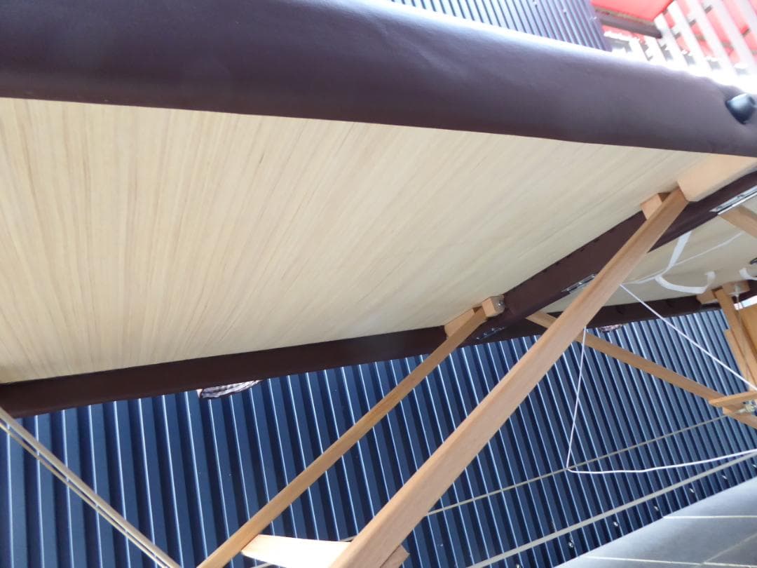 美品　SEVEN BEAUTY 折りたたみ　エステベッド　マッサージベッド