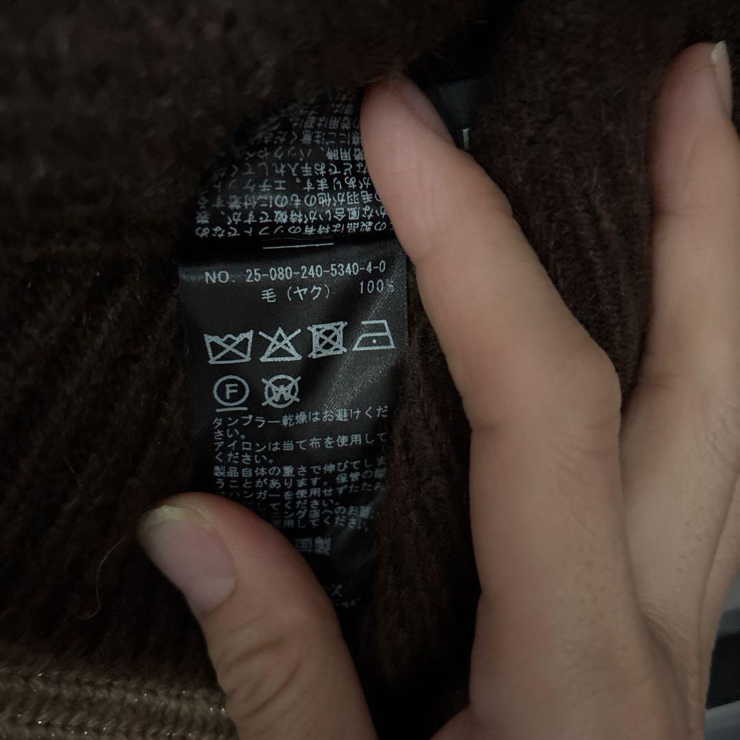 noble YAKワイドVネックニット