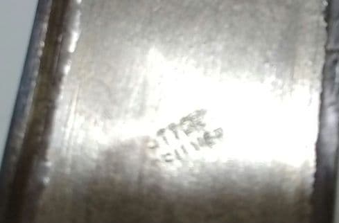 パドゥカ　インド 10cm