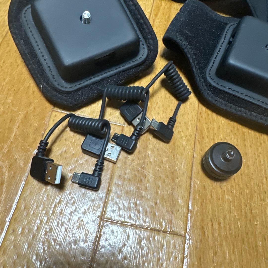 Vive tracker 3.0×3個セット＋バッテリー付きベルト3点とおまけ