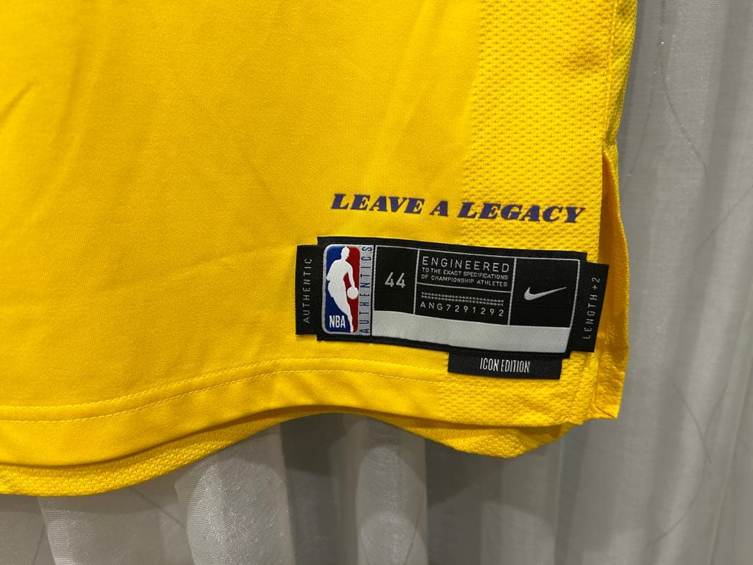 ルカ•ドンチッチ　オーセンティックユニフォーム 44