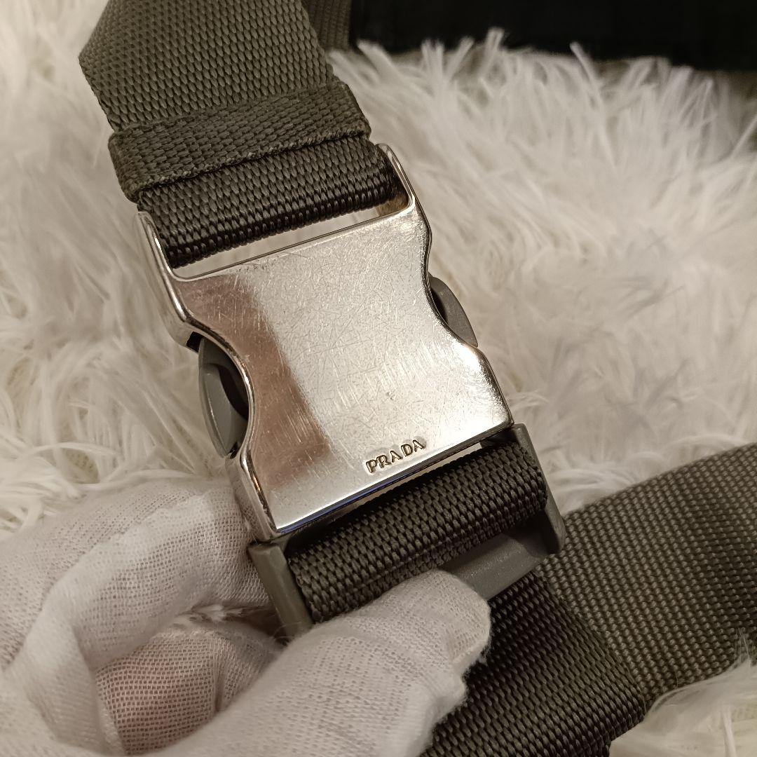 PRADA✨　 ボディバッグ・ウエストポーチ 黒　ブラック