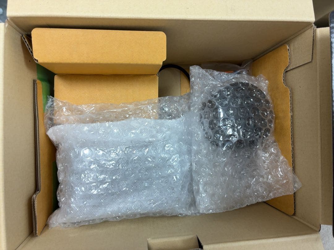 SONY α6400 本体　パワーズームレンズ