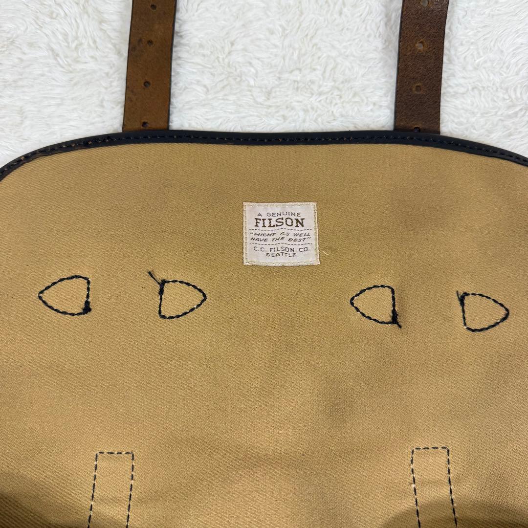 filson フィルソン オイルド ショルダーバッグ　メッセンジャー