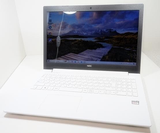 【残り1台】届いたらすぐ使える 大容量ノートパソコン オフィス カメラ 初心者