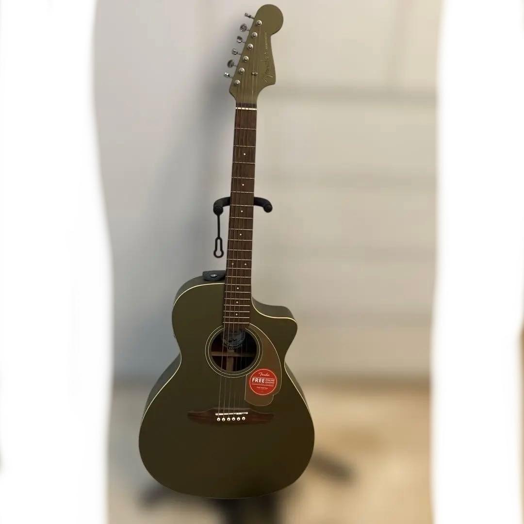 Fender Newporter ギターオリーブグリーン、ストラップケース付美品